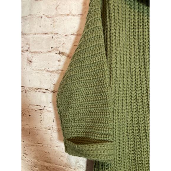 Umgee Oversized Sweater Womens Small Olive Green Chunky Knit Cowl Neck Boho - Picture 5 of 12